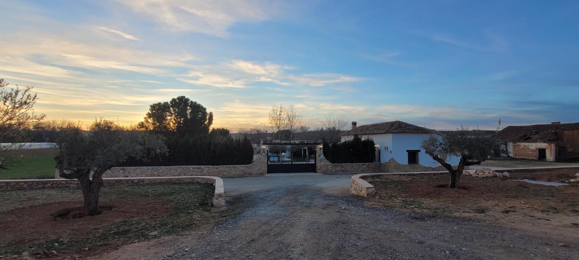 Casa Rural Finca Los Olivos El Picazo Εξωτερικό φωτογραφία